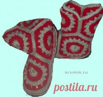 Сапожки крючком. Работа Елены Сапожки связаны крючком из остатков пряжи Ангора рам (серая. полмотка) в 2 нити и Премьера от Камтекс (красная, полмоточка примерно) в 1 нить. Крючок №3. Схема