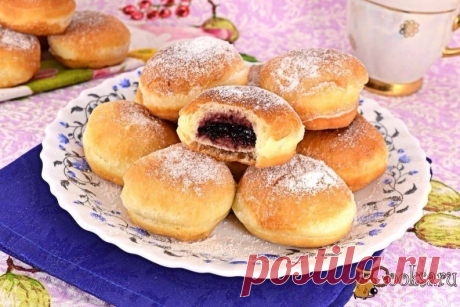 ПОНЧИКИ С НЕРЕАЛЬНО ВКУСНОЙ НАЧИНКОЙ
Уже бегу готовить!

ИНГРЕДИЕНТЫ:
Молоко — 250 мл
Маргарин (или сливочное масло) — 60 г
Яйцо — 1 шт
Соль — 0,5 ч.л.
Сахар — 3 ч.л.
Дрожжи сухие — 6 г
Вода — 1/4 стак.
Ванилин — 1 пакет
Мука — 600-650 г

ПРИГОТОВЛЕНИЕ:
Молоко смешать с водой и немного подогреть. Всыпать дрожжи и сахар, перемешать и оставить смесь на 10-15 минут.Когда образуется "шапочка" сверху смеси - это значит дрожжи начали действовать, можно продолжать замес.Добавить ...