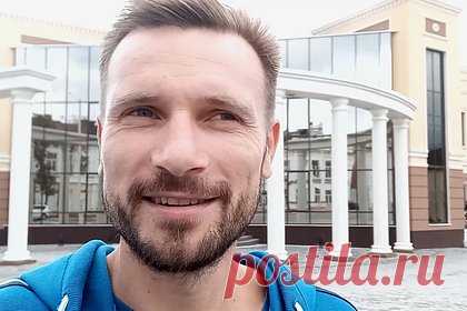 Российский блогер Христолюб Божий предстанет перед судом за реабилитацию нацизма. В Воронеже возбудили дело в отношении 40-летнего блогера по имени Христолюб Божий Веган. Мужчину обвиняют по статьям о реабилитации нацизма и нарушении прав вероисповедания. По данным источника, основанием для этого стали видео блогера на YouTube-канале. В них мужчина критиковал и оскорблял руководство России и РПЦ.