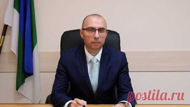 Суд заключил под стражу главу "Печоры" Валерия Серова. Сыктывкарский городской суд Республики Коми по итогам заседания, состоявшегося 1 октября, заключил под стражу главу администрации муниципального образования "Печора" Валерия Серова. Об этом сообщила газета "Известия" со ...