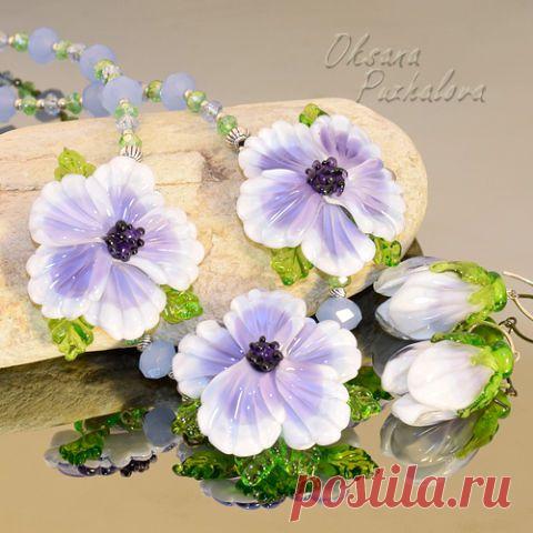 Украшения, выплавленные из стекла. Мастер Оксана Пужалова