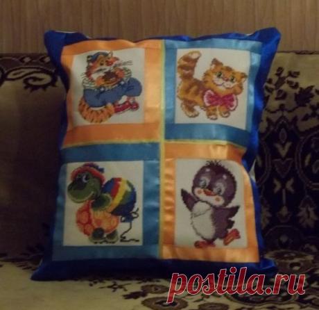 Мои работы (часть 4 - подушки и часы) / Вышивка. Работы пользователей / PassionForum - мастер-классы по рукоделию