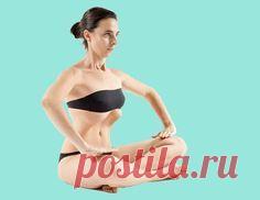 «ВАКУУМ В ЖИВОТЕ» Упражнение, которое быстро подтягивает живот. Мечтаете о плоском подкачанном животике?Существует одна хитрая техника, которая активно применяется также в практике йоги. Она позволяет…