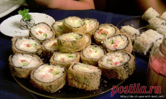 Горячие роллы с креветкой).