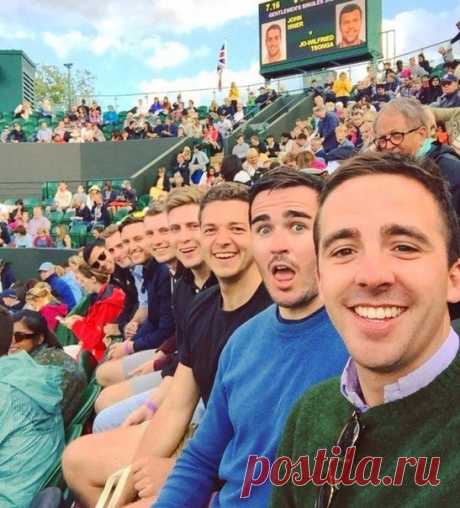 Крутая идея для селфи 👍🏻