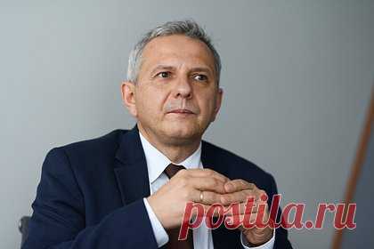 Украина призвала к давлению на Венгрию из-за сделки с Россией. Власти Украины призвали Евросоюз оказать все возможное давление на Венгрию за заключение сделки с российской компанией Газпром. Советник Зеленского Олег Устенко считает, что давление Брюсселя на Венгрию помешает исполнению заключенных с Россий договоренностей по увеличению объемов торговли газом.