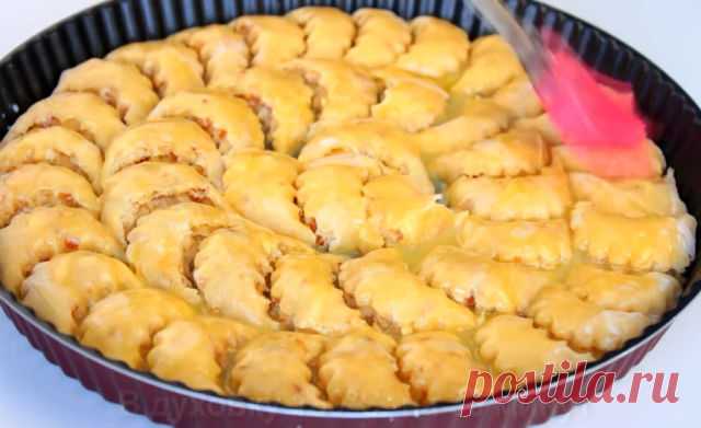 Пахлава Без Заморочек🥨Быстрая пахлава ☆ Турецкая пахлава ☆ Очень простой рецепт! Давно искала рецепт пахлавы пошаговый и без заморочек. Ура, нашла! Я узнала секрет турецкой пахлавы. Мне очень понравилось. Главное - вкус. А он божественный! Теперь не придется бегать в турецкую лавочку, я счастлива! Шикарный рецепт, без заморочек! ☆ Ленивая пахлава🤴 

✿ڿڰۣڿ✿ڿڰۣ ✿ڿڰۣڿڰۣڿ ✿ ✿ڿڰۣڿ✿ڿڰۣ ✿ڿڰۣڿڰۣڿ ✿ ✿ڿڰۣڿ✿ڿڰۣ ✿ڿڰۣڿڰۣڿ ✿ 

🛒Ингредиенты
...............................................