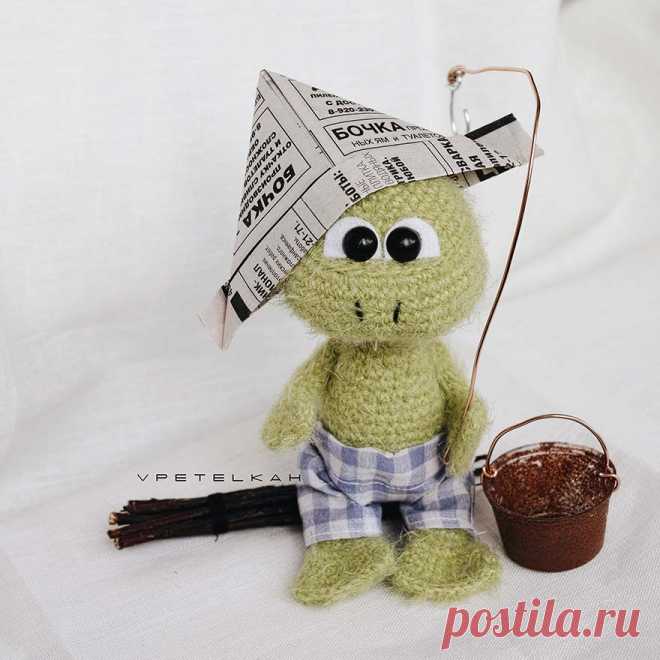 PDF Лягушонок. FREE amigurumi crochet pattern. Бесплатный мастер-класс, схема и описание для вязания игрушки амигуруми крючком. Вяжем игрушки своими руками! Лягушка, лягушонок, жаба, frog, sapo, frosch. #амигуруми #amigurumi #amigurumidoll #amigurumipattern #freepattern #freecrochetpatterns #crochetpattern #crochetdoll #crochettutorial #patternsforcrochet #вязание #вязаниекрючком #handmadedoll #рукоделие #ручнаяработа #pattern #tutorial #häkeln #amigurumis