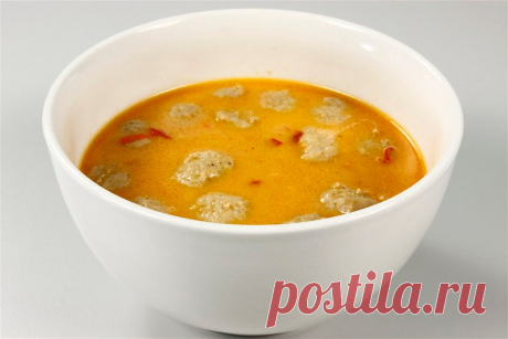 Суп с фрикадельками и перцем
Простой вкуснейший супчик с фрикадельками из свиного фарша и сладкого красного перца, заправленный сливками.