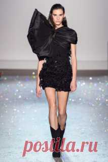 Giambattista Valli Весна-лето 2019 / Couture / НЕДЕЛЯ МОДЫ: Париж