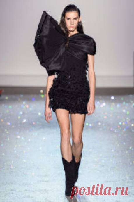 Giambattista Valli Весна-лето 2019 / Couture / НЕДЕЛЯ МОДЫ: Париж