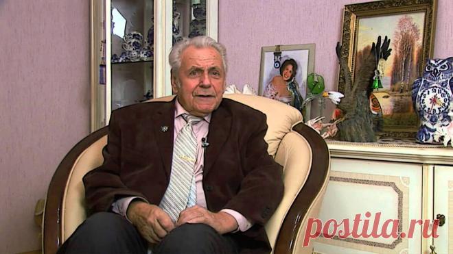 Называю 2 рецепта по чистке печени с почками, а также продление молодости по методике профессора Неумывакина.
Теплый привет всем уважаемым читателям канала о здоровье! » Организм постоянно нуждается в чистке » не уставал повторять И.В. Неумывакин на своих лекциях. Каждый день внутри нашего организма оседает около килограмма ненужного шлака. И вот, профессор решил поделиться рецептом, способным...
Читай дальше на сайте. Жми подробнее ➡