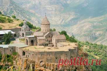 В Армении допустили экспроприацию собственности церкви