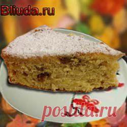 Необычный пирог с грушей понравится вам прежде всего простотой приготовления, ведь для него не требуется замешивать тесто. Нужно всего лишь взять черствый хлеб, который наверняка есть у вас дома и приготовить этот рецепт. А мы сейчас расскажем как.