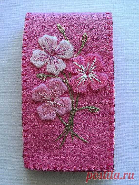 Needle Case Pink Felt with Embroidered Flowers Handsewn