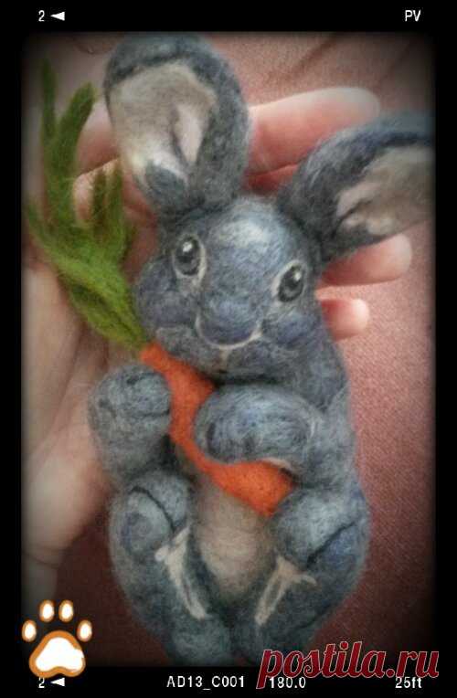 Needle felting a bunny; Photo tutorial | Fit to be loved