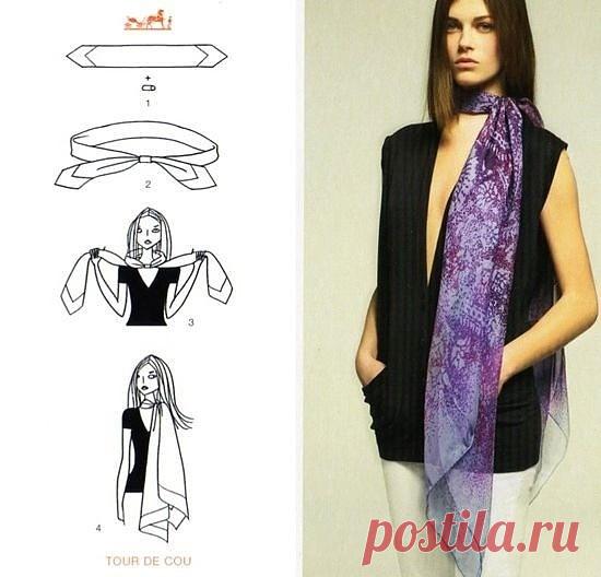 Как носить шелковый платок этой осенью
