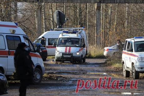 В Рязанской области 25 октября объявили днем траура по жертвам пожара на заводе. День траура по жертвам пожара на заводе «Эластик» под Рязанью объявлен в регионе 25 октября. Об этом сообщил глава Рязанской области Николай Любимов. Уточняется, что он поручил отменить развлекательные мероприятия в регионе. Кроме того, на зданиях органов госвласти, администраций городов флаги должны быть приспущены.