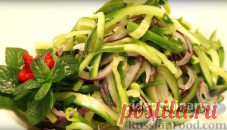 Рецепт: Пикантный салат из огурцов на RussianFood.com