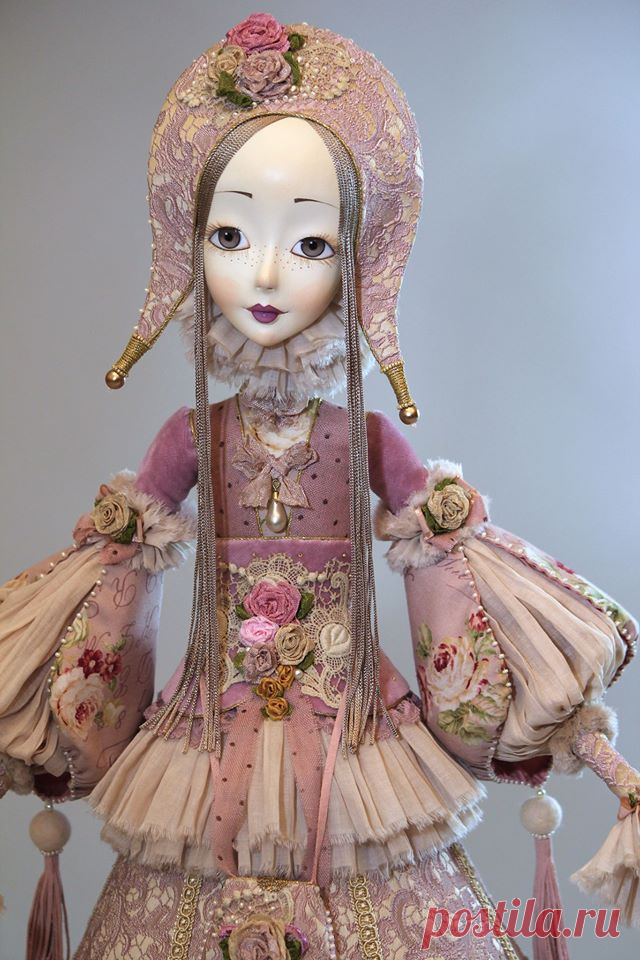 (1) Annadan Boudoir dolls - 