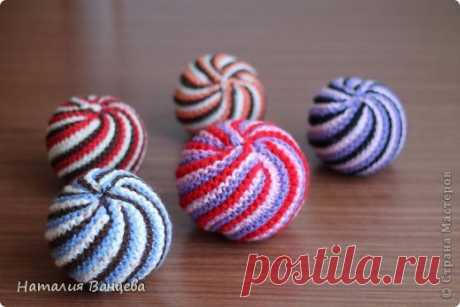 Мячи из остатков пряжи. МК и описание