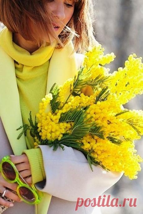 Праздники-23 февраля, 8 Марта&gt;С праздником девочки!