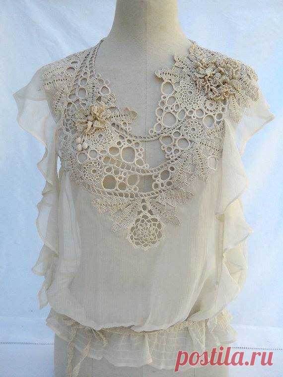 (4) Facebook