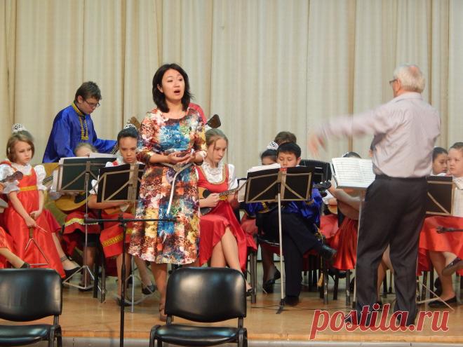 С Дилией Куанышевой  09.04.2014 г.