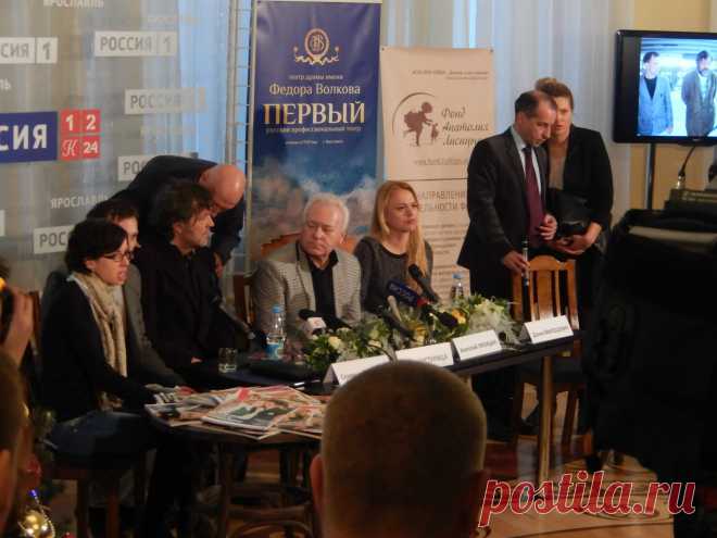 Фонд Анатолия Лисицына и Эмир Кустурица в Волковском театре.
16 декабря 2014г.