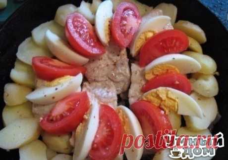 Тяжело быть женщиной! Постоянно хочется чего-нибудь купить, кого-нибудь прибить, похудеть и пироженку!