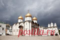 29 августа в 1479 году Освящен Успенский собор Московского Кремля