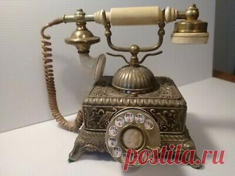 Vintage Ornate French Rotary Dial Illinois Bell Telephone No L-2122 581A Set 6U  | eBay Vintage Ornate French Rotary Dial Illinois Bell Telephone No L-2122 581A Set 6U. This phone is untested and sold for parts or repair.  The mouth piece part of the headset is loose.  Im sure there are other issues that i fid not notice.  See phoyos for conditiin.  Please ask all questions prior to bidding.   Thank you.