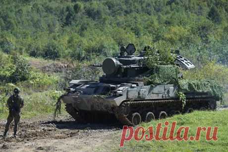 Российские военные отразили семь атак ВСУ. Руководитель пресс-центра группировки «Юг» Вадим Астафьев заявил, что российские военные отразили семь атак Вооруженных сил Украины на лисичанском, авдеевском и марьинском направлениях. Российская сторона нанесла удар по складу горюче-смазочных материалов 77-й отдельной аэромобильной бригады ВСУ.