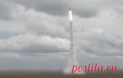 Средства ПВО РФ сбили за сутки 102 беспилотника ВСУ. Речь идет о беспилотных летательных аппарата самолетного типа