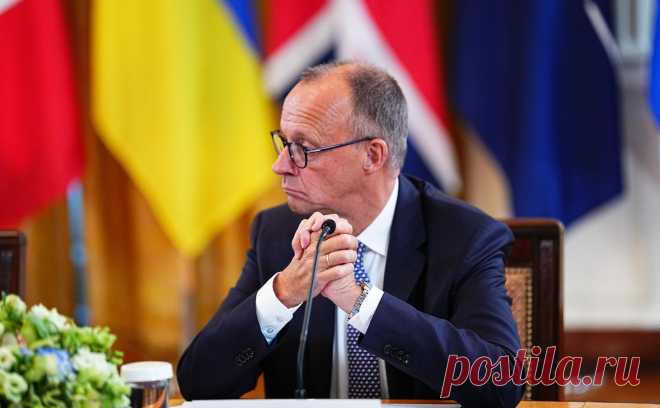 Мерц заявил о невозможности поддерживать всеобщее благосостояние в стране. Мерц заявил, что экономика страны больше не может финансировать нынешнюю систему социального обеспечения. Он призвал пересмотреть модель пособий, где значительная их часть тратится на иностранцев, пишет Telegraph