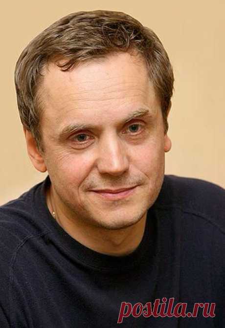 (2) 52 года исполняется актёру Андрею Соколову. В... - Светлана Костина