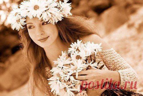 Если девушка улыбается - значит, какой-то мужчина очень старается!