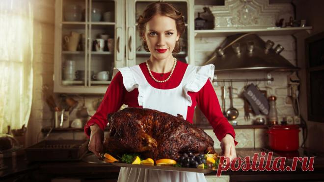 Выбор новогодних блюд может говорить о нехватке определенных витаминов. Наши предпочтения в еде порой очень точно раскрывают потребности нашего организма. Врач-эндокринолог, диетолог, к.м.н. Татьяна Гудожникова рассказала "Газете.Ru", что любимые продукты и оттенки наших блюд могут подсказать о ...