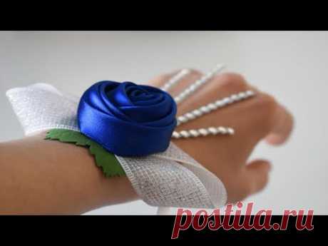 Свадебный браслет для подружек невесты. Роза из ленты. мастер-класс. DIY Bridesmaid Wrist Corsage