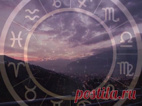 Гороскоп на неделю с 1 по 7 декабря 2025 года Начинается новая неделя, которая для кого-то может оказаться насыщенной и продуктивной, а для кого-то, наоборот, сложной. В любой ситуации вам помогут советы астрологов, собранных в нашем гороскопе.