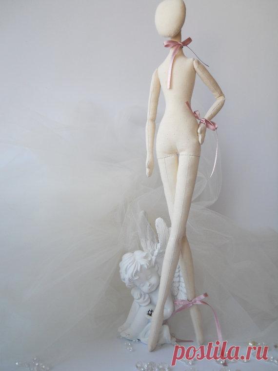 The PDF pattern is full size, no scaling needed. 

The blank doll bodies are ready for your own creativity. You can personalize them by adding your choice of hair and clothing.

https://www.etsy.com/listing/915768280/pdf-sewing-doll-pattern-and-tutorial-for?ref=shop_home_active_36&crt=1