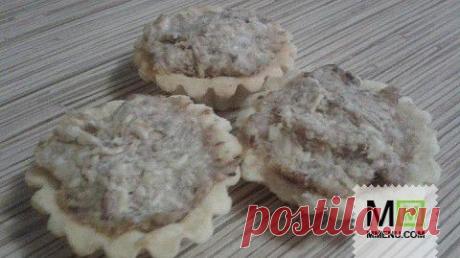 Тарталетки с начинкой сыра и консервой - кулинарный рецепт. Миллион Меню
