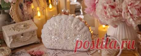 •СУМКИ С ВЫШИВКОЙ•MILINA JURAVLEVA•КРЫМ• ЖИЗНЬ НЕ ИДЕАЛЬНА, В ОТЛИЧИЕ ОТ ТВОЕЙ СУМКИ!  ▫️Сумки, с утонченной вышивкой.  ▫️Наличие надо ловить! ▫️Более 2х тысяч счастливых клиентов! ▫️Индивидуальные заказы! ▫️Широкий ассортимент!  В ассортименте:  ▫Сумочки ▫Косметички ▫Комплекты ▫Кошельки  ▫Чехлы для очков/телефонов  ▫Игольницы 📌Все работы..