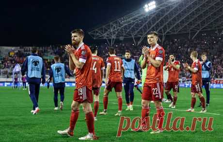 "Самое обидное поражение". Автогол лишил сборную России прямой путевки на чемпионат мира. В заключительном туре отборочного турнира команда Валерия Карпина уступила в гостях хорватам со счетом 0:1