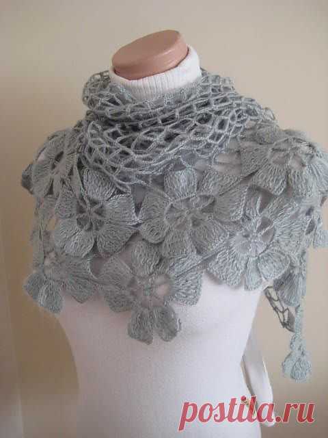 Crocheted shawl | Sciarpe e Colletti