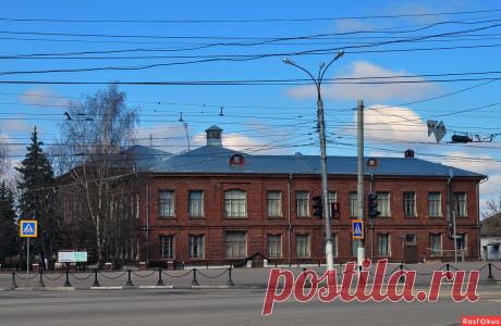 Фото: Шестая гимназия. Фотограф Николай Попов. Город - Фото и фотограф на Расфокусе.