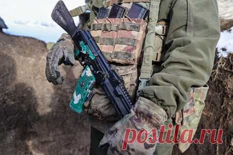 Минобороны России определило порядок зачисления в добровольцы. Минобороны России определило порядок, согласно которому жители страны будут зачисляться в добровольческие формирования. Соответствующий документ, подписанный главой оборонного ведомства Сергеем Шойгу, опубликован на онлайн-портале правовой информации.