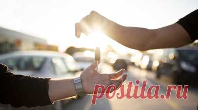 В России продали 653 тысячи легковых авто с пробегом в октябре. В России в октябре 2025 года реализовали 653 тыс. легковых автомобилей с пробегом. Это на 18% больше, чем в сентябре, и на 7,9% превышает результат октября 2024-го. Читать далее