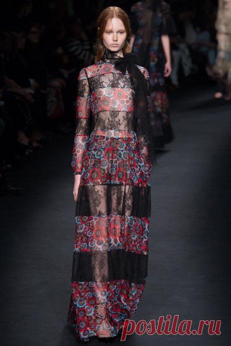 Valentino осень-зима 2015-2016