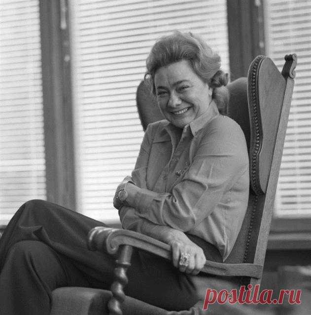 Самый скандальный мезальянс СССР: Как отразилась на судьбе Галины Брежневой интрижка с цыганом Буряце | Люблю Себя